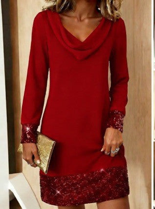 Damenkleid mit schimmerndem Saum und Rückenpartie Norvielle