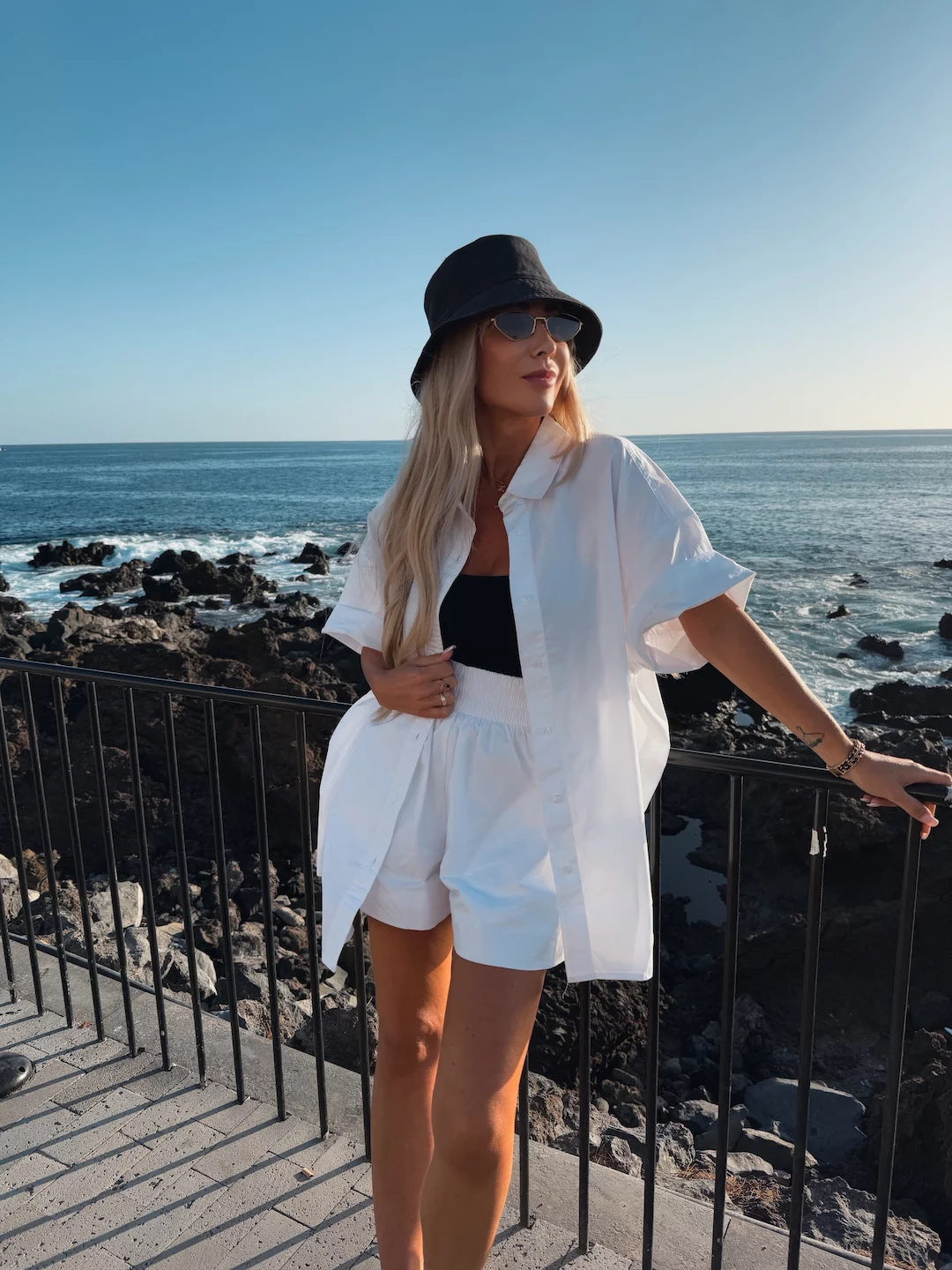 Damen Kurzarm-Bluse und Shorts Set Tragekomfort Norvielle