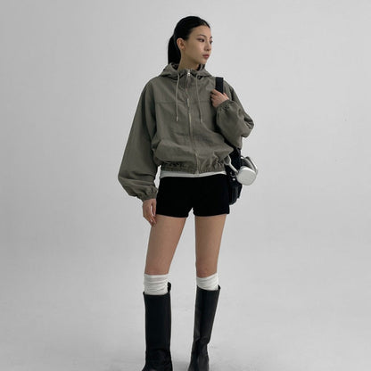 Damen Sportjacke mit kurzen Hosen Norvielle