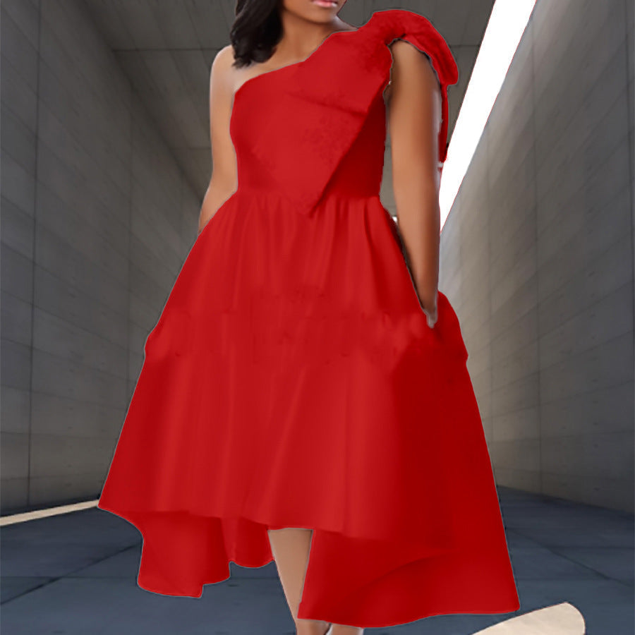 Damen Asymmetrisches Kleid Voluminöses Schößchen Elegante Drapierung - Norvielle