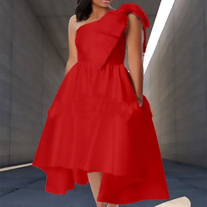 Damen Asymmetrisches Kleid Voluminöses Schößchen Elegante Drapierung - Norvielle
