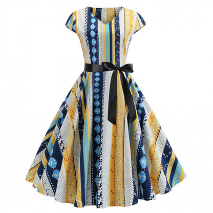 Damen A-Linien Kleid mit V-Ausschnitt und Taillengürtel Norvielle