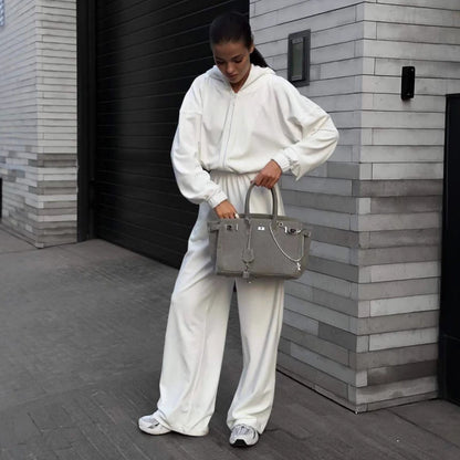 Damen Jumpsuit mit Kapuze und weitem Schnitt Norvielle - Norvielle
