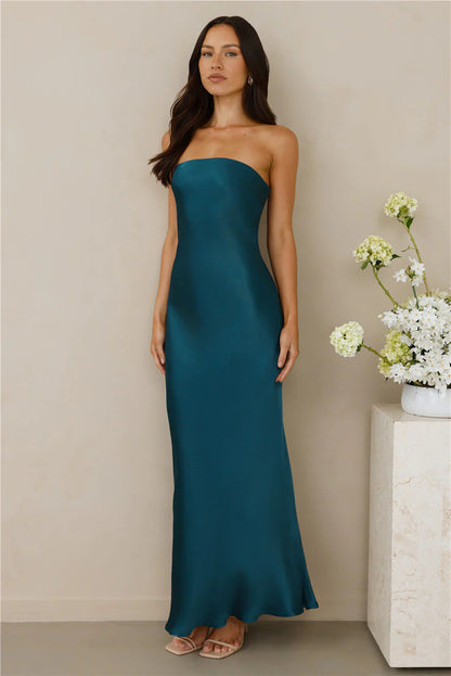 Damen Maxikleid Schulterfrei Satinoptik Norvielle