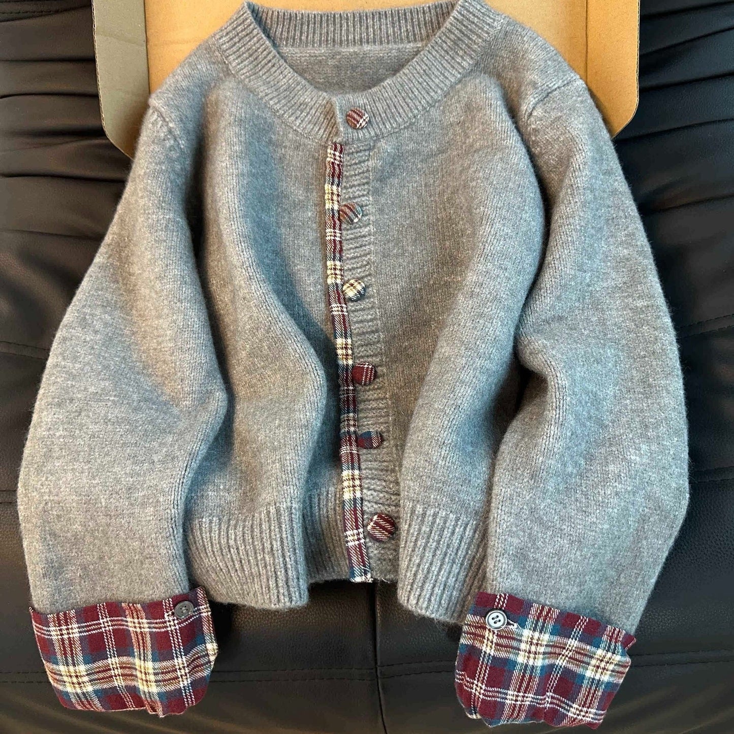Damen Strickjacke Karomuster mit Knöpfen Norvielle - Norvielle