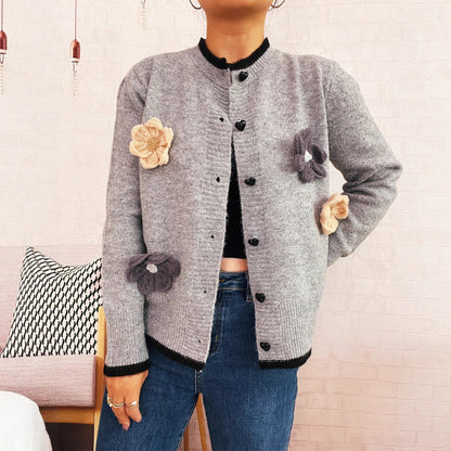 Damen Strickjacke Florale Applikationen Herzknöpfe Norvielle