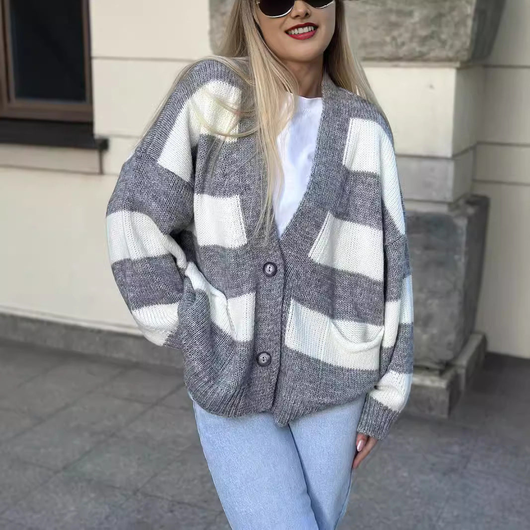 Damen Oversized Strickjacke Modern Streifen Taschen Beige