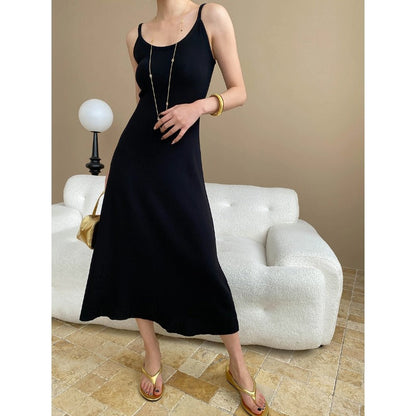 Damen Maxikleid schmale Träger figurschmeichelnd Norvielle