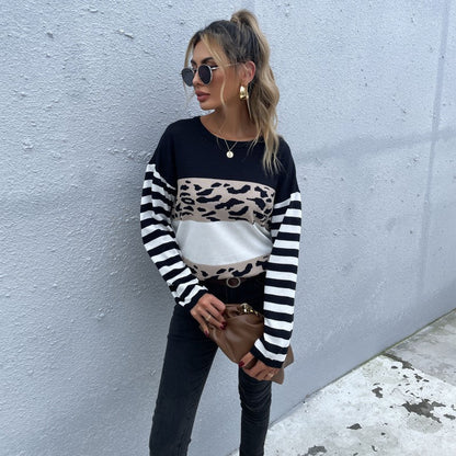 Damen Pullover mit gestreiften Ärmeln und Tierdruck