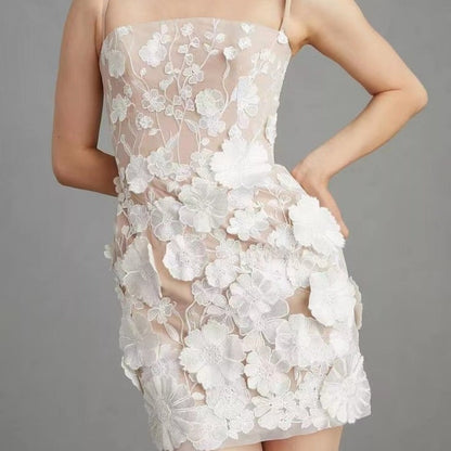 Damen Cocktailkleid mit 3D-Blumen Applikationen Norvielle