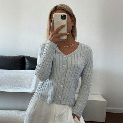 Damen Strickpullover Feine Rippstruktur Elegante Knöpfe Beige