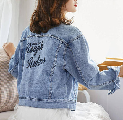 Damen Denimjacke Aufwendig Gestickter Schriftzug