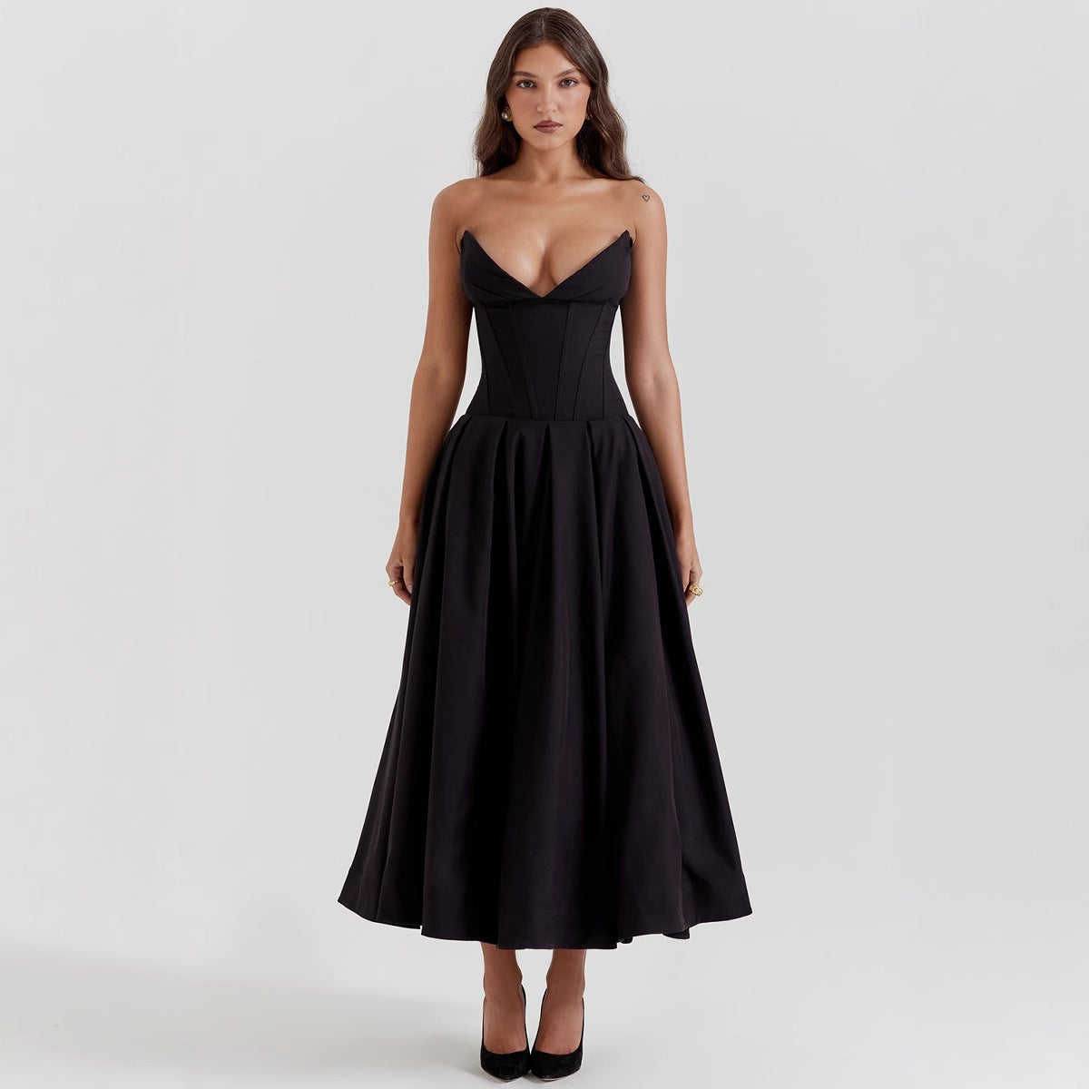 Damen Maxikleid Elegant Herz-Ausschnitt Schwingender Rock Norvielle