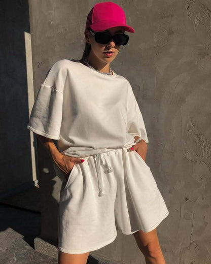 Damen Sommer-Set aus Oberteil und Shorts mit Taschen Moderner Schnitt