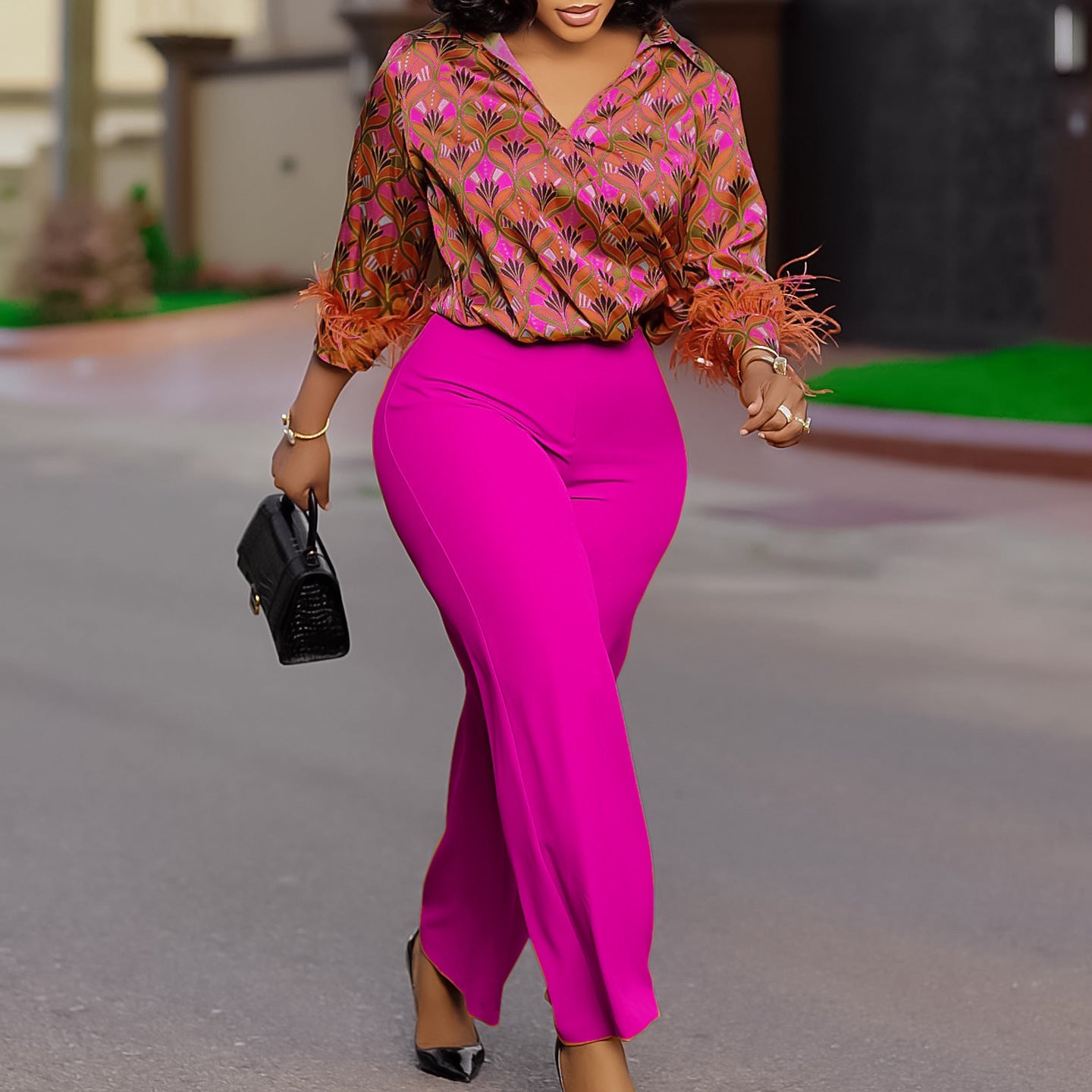 Damen Ensemble Florales Muster Elegante Details