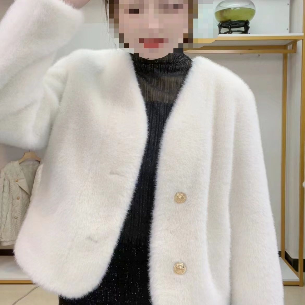 Damen Kurzjacke Flauschig mit Knöpfen Norvielle