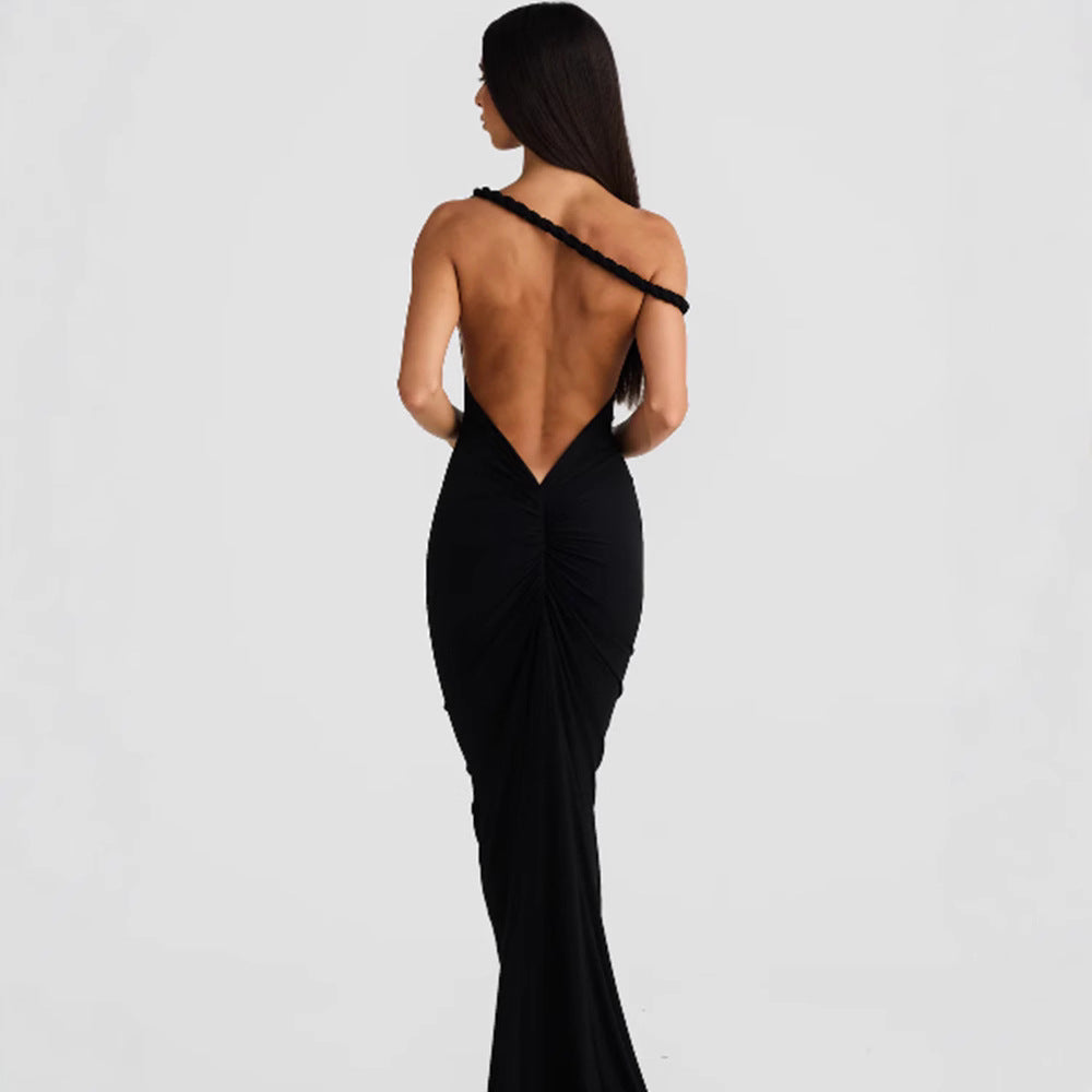 Damen Abendkleid Figurbetont Halterdesign schwingender Saum