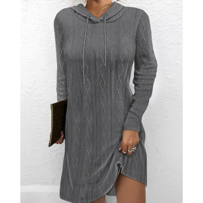 Damen Strickkleid mit Kapuze und Muster