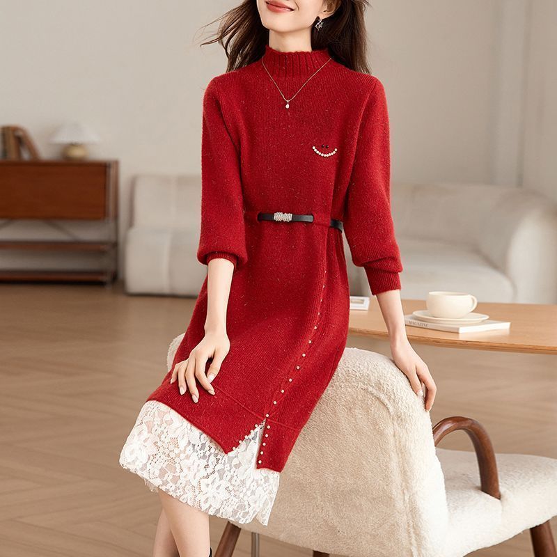 Damen Strickkleid mit Perlen und Gürtel