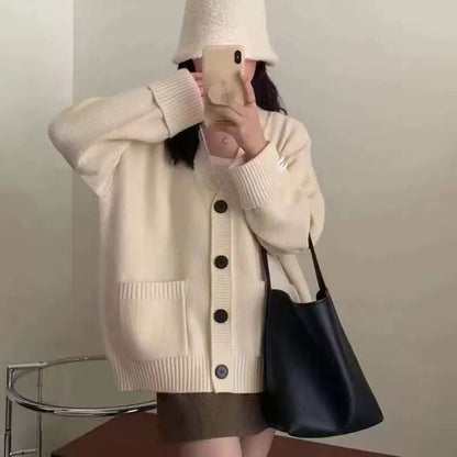 Damen Strickjacke V-Ausschnitt Große Taschen Norvielle