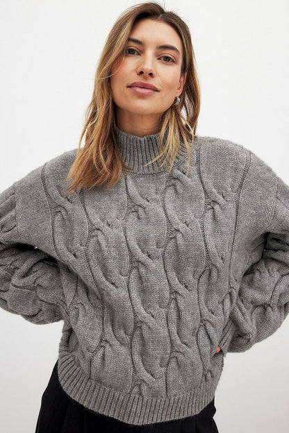 Damen Grobstrickpullover Hochkragen Zopfmuster Beige