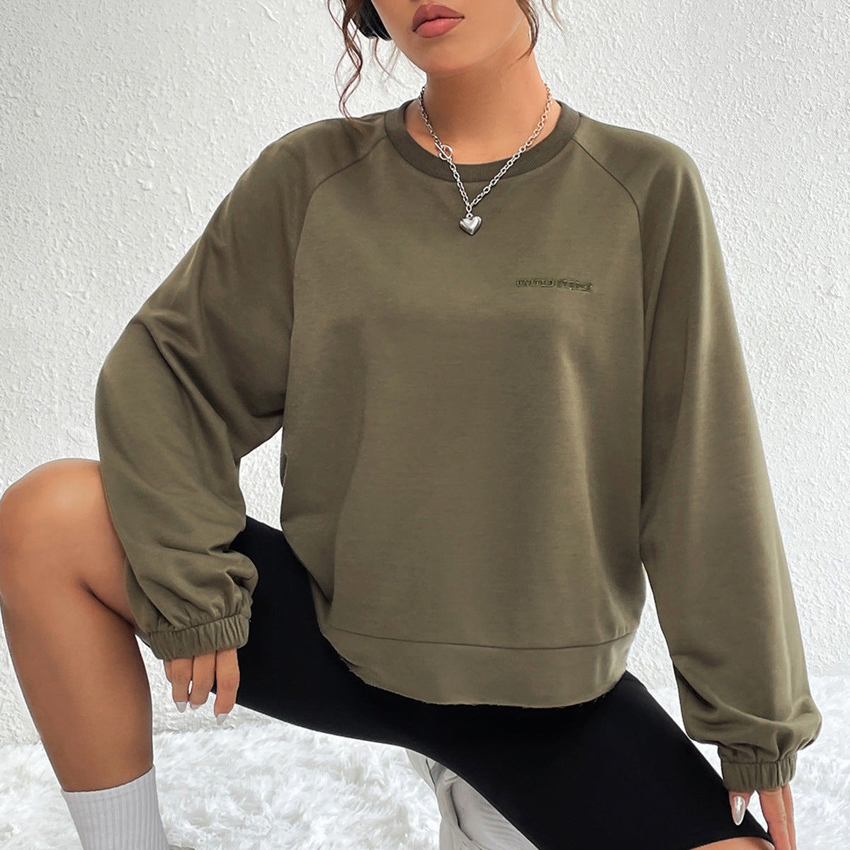 Damen Raglan Sweatshirt Elastisch Minimales Design Schwarz - Norvielle
