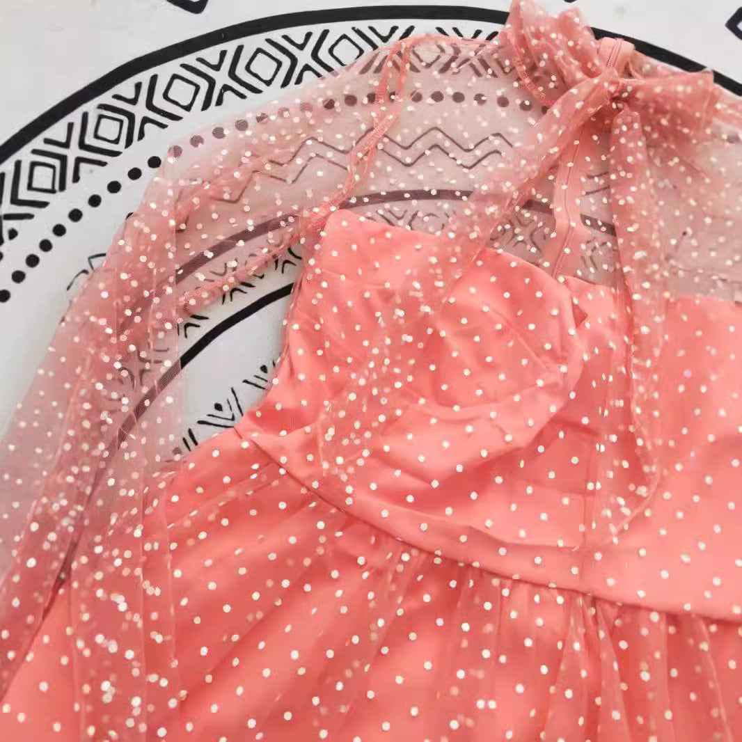Damen Tüllkleid mit Puffärmeln und Schleifen