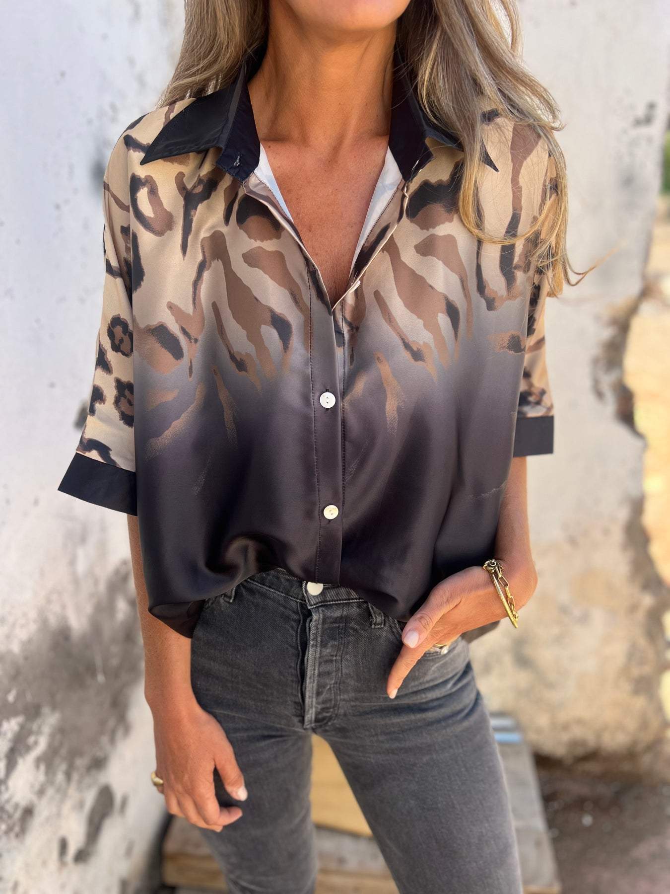 Damen Seidenbluse Leo-Muster Elegante Bluse