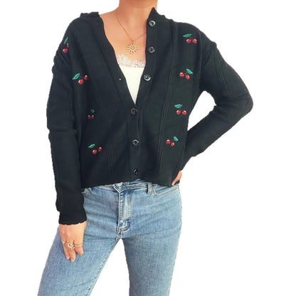 Damen Strickjacke Kirschenmotiv Rüschenkragen Norvielle