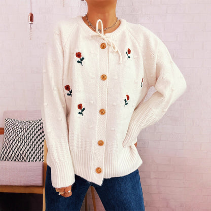 Damen Strickjacke Blumenstickerei Knopfverschluss Norvielle