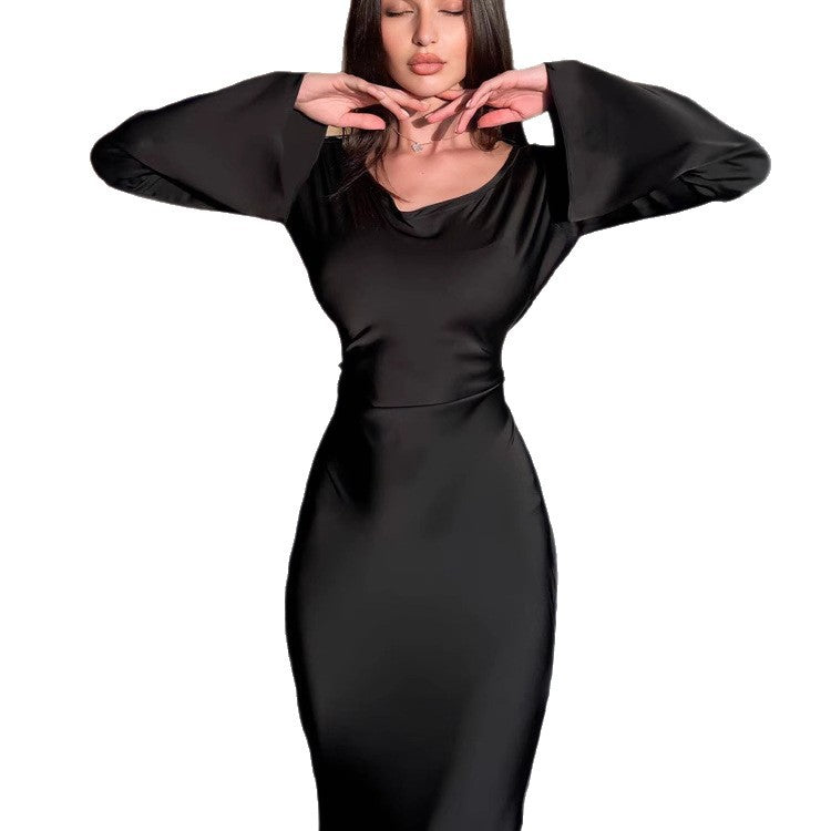 Damen Satin Maxi-Kleid Langärmlig Weite Ärmel Norvielle