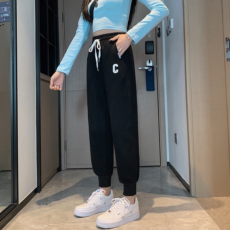 Damen Sportliches Loungewear-Set Cropped Oberteil Sweatpants Norvielle