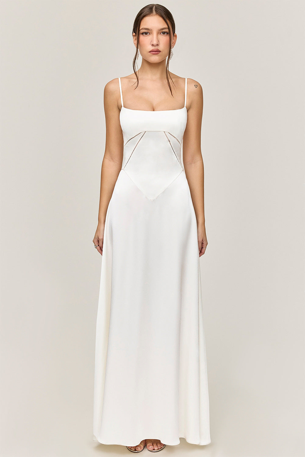 Damen Satin Maxikleid mit Trägern Figurbetont
