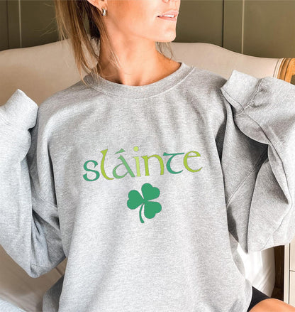 Damen Sweatshirt Voluminöse Ärmel Motiviertes Design Norvielle