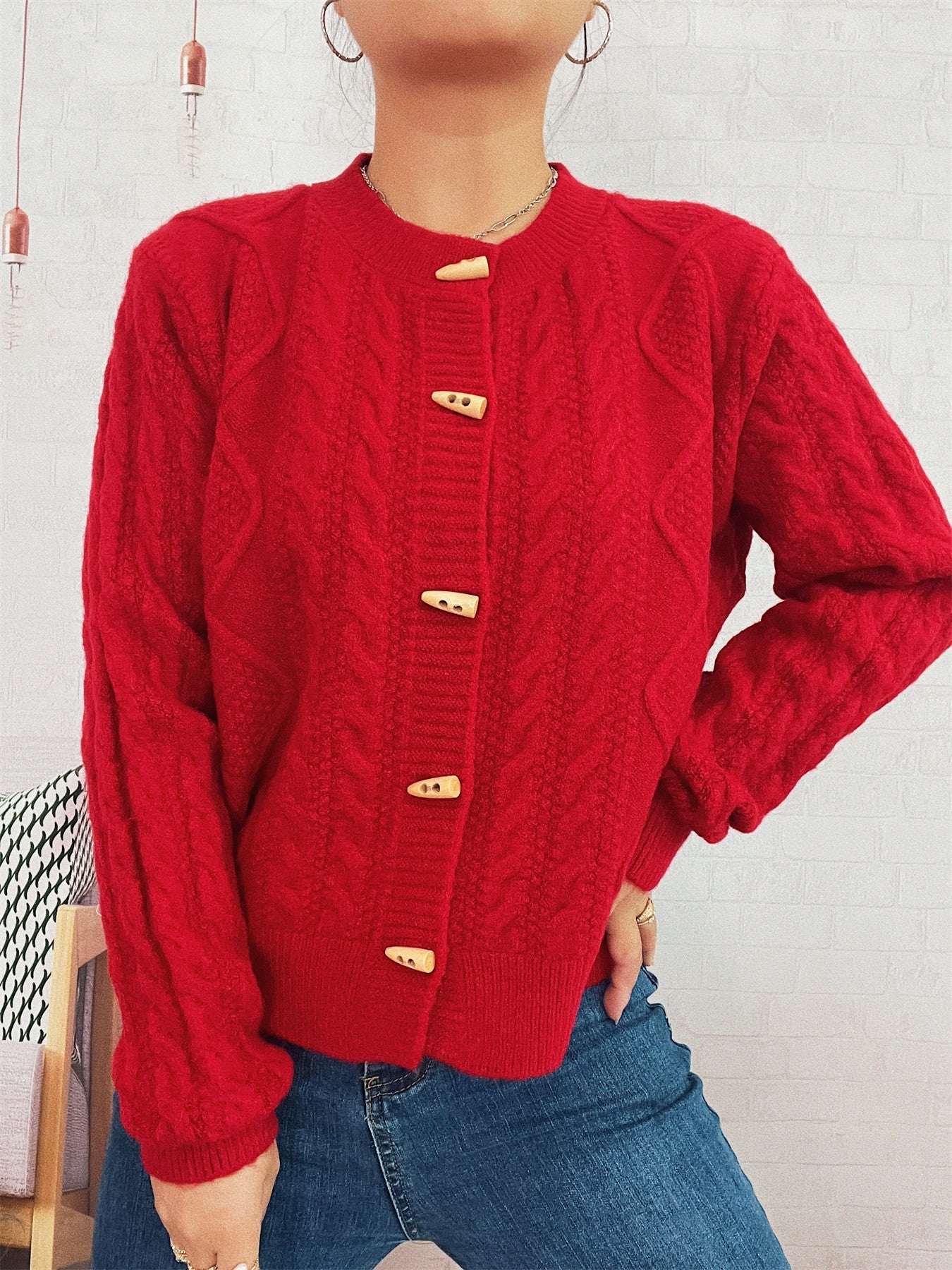 Damen Strickcardigan Weich Nautisches Zopfmuster Holzknöpfe Beige