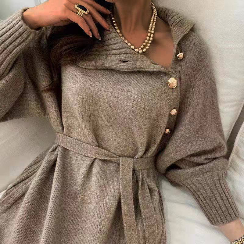 Damen Strickkleid Hochkragen Dekorative Knöpfe Norvielle