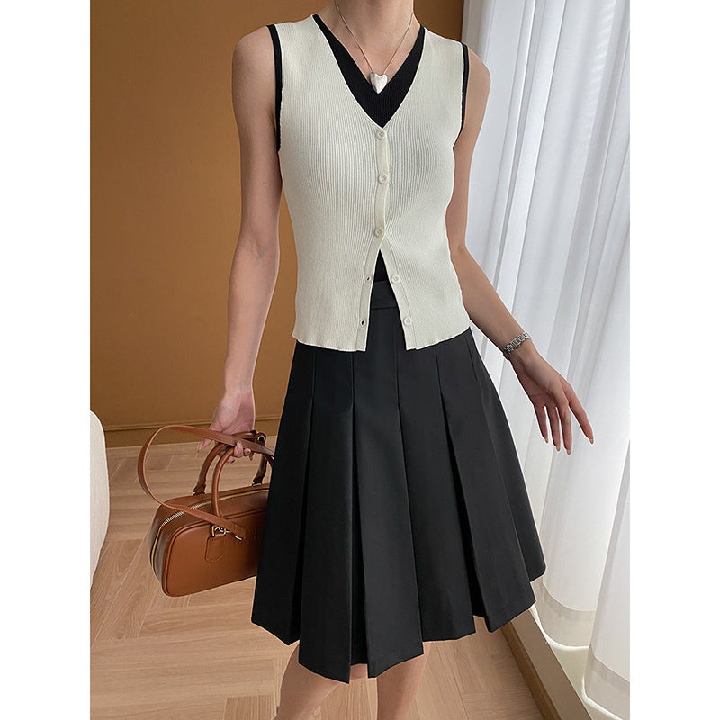 Damen Strickweste Figurbetonter Schnitt Feine Knöpfe Beige