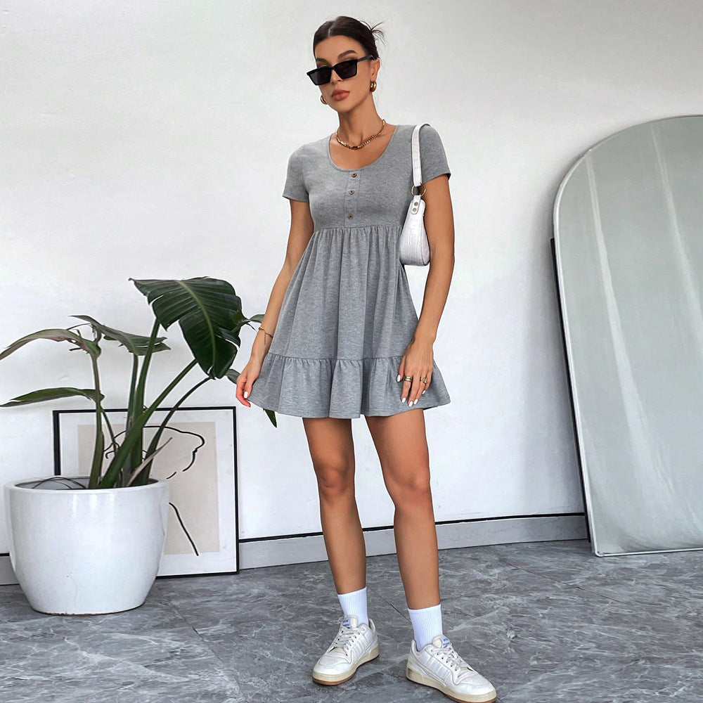 Damen Kurzarm-Kleid mit Knöpfen und Rüschensaum Norvielle
