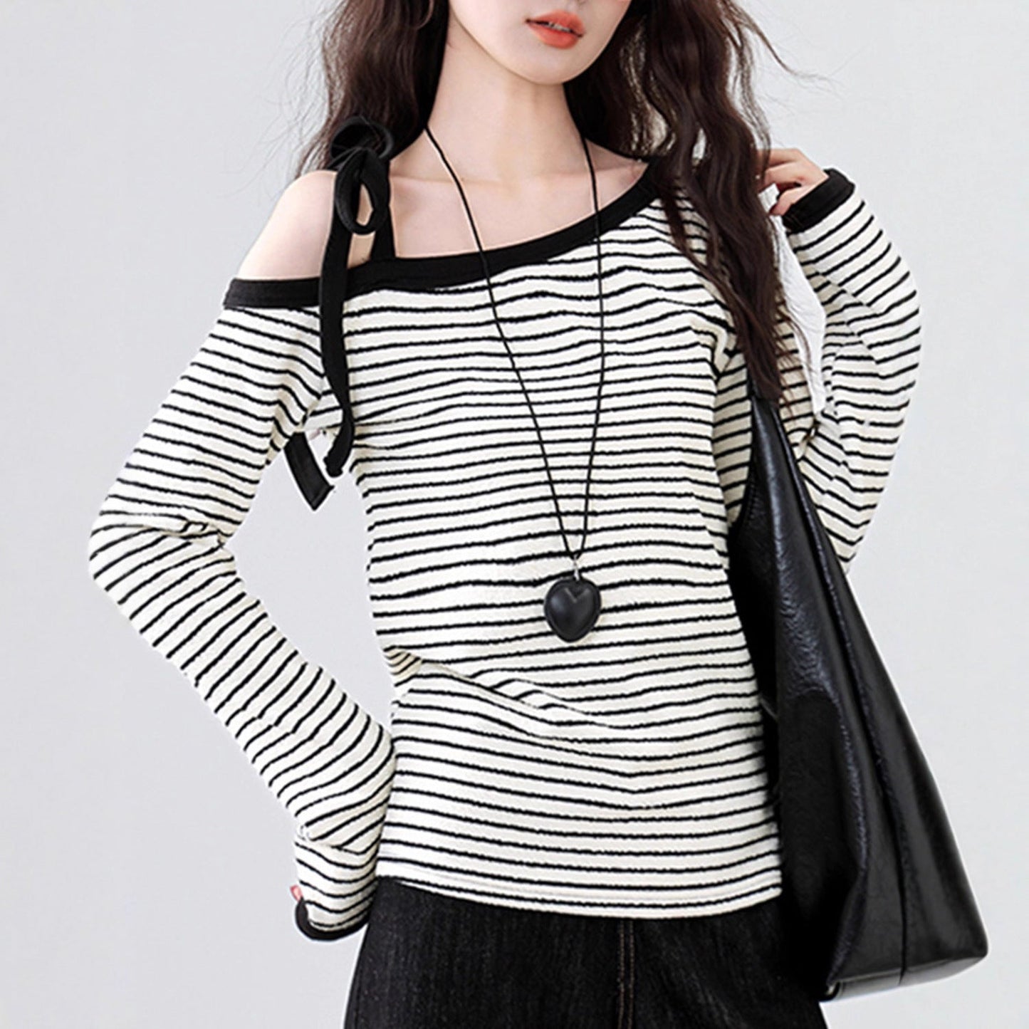 Damen Off-Shoulder Streifen Design