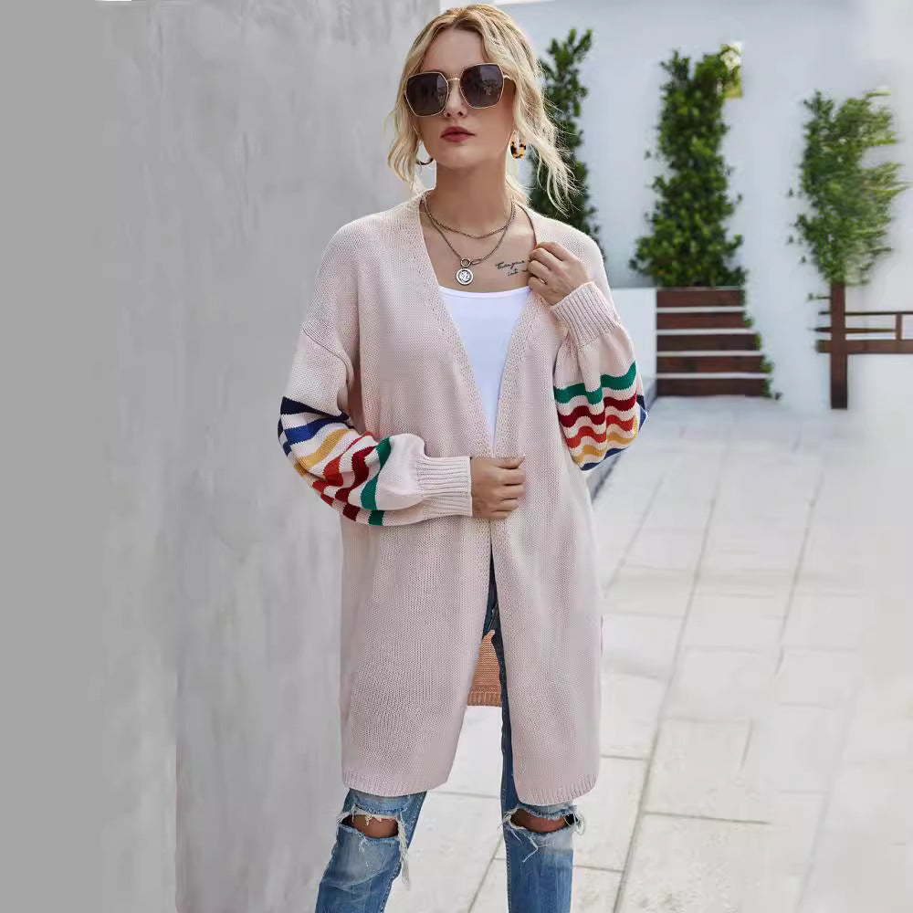 Damen Strickjacke mit farbigen Ärmeln Norvielle