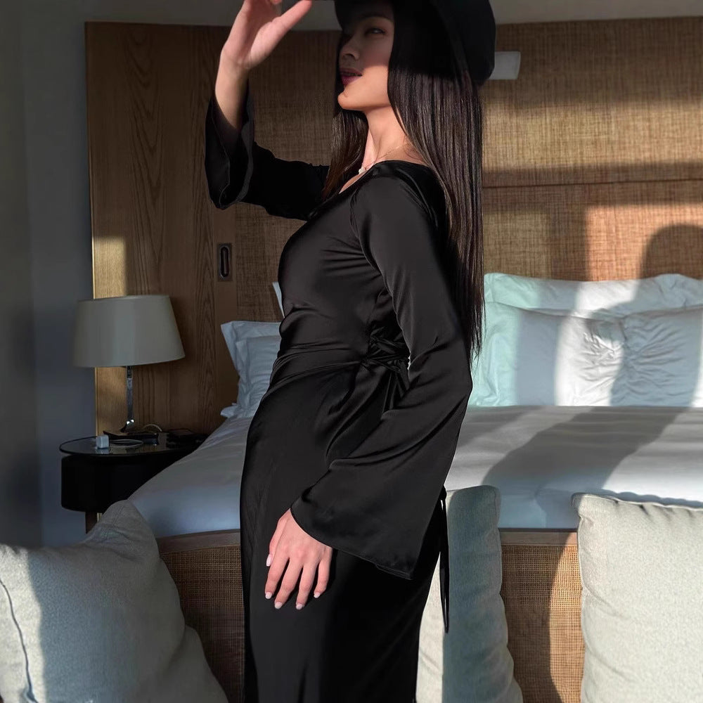 Damen Satin Maxi-Kleid Langärmlig Weite Ärmel Norvielle