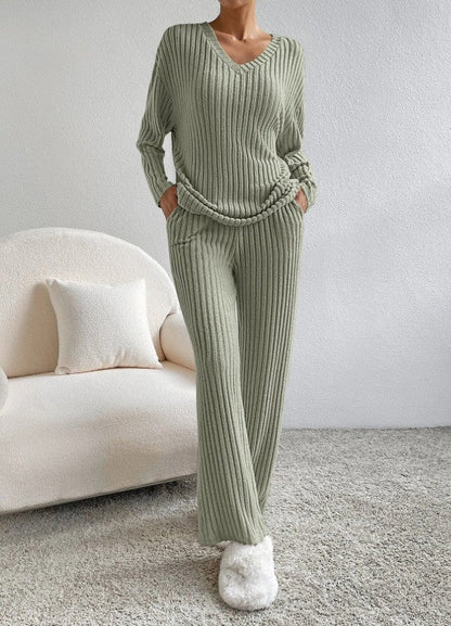 Damen Strickanzug Rippdesign Modern Beige