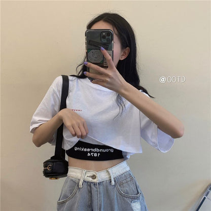 Damen Tanktop Cropped mit Schriftzug Figurbetont