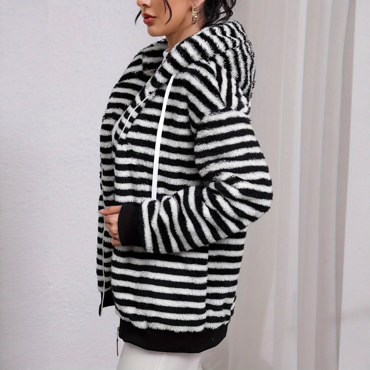 Damen Strickjacke Flauschig Kontraststreifen Norvielle