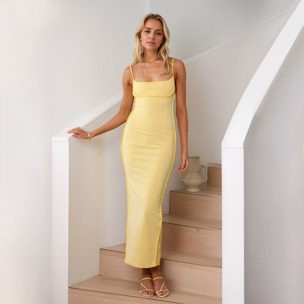 Damen Maxikleid mit Trägern und Figurumspielung