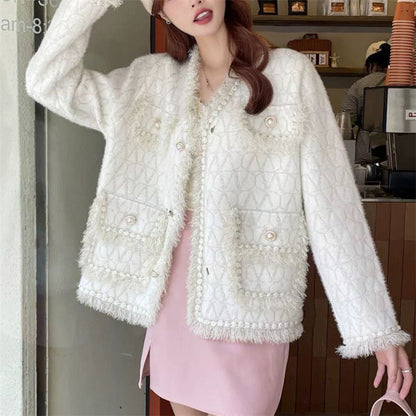 Damen Strickjacke Flauschig mit Knöpfen und Dekorativer Saum Norvielle