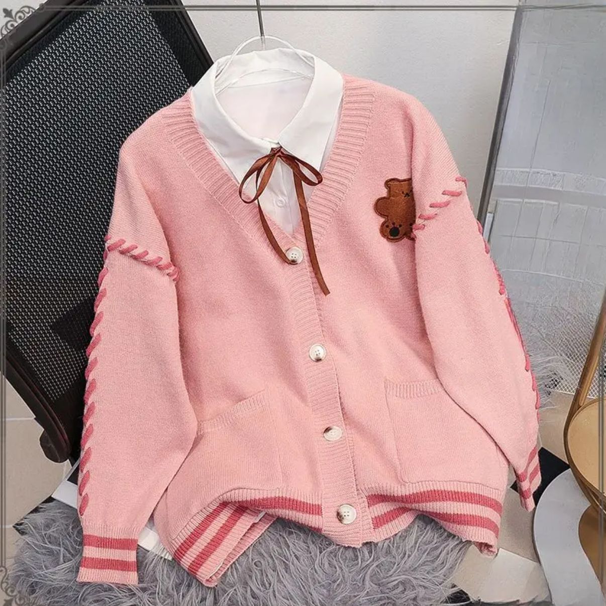 Damen Strickjacke Bärenmotiv Flauschig Norvielle