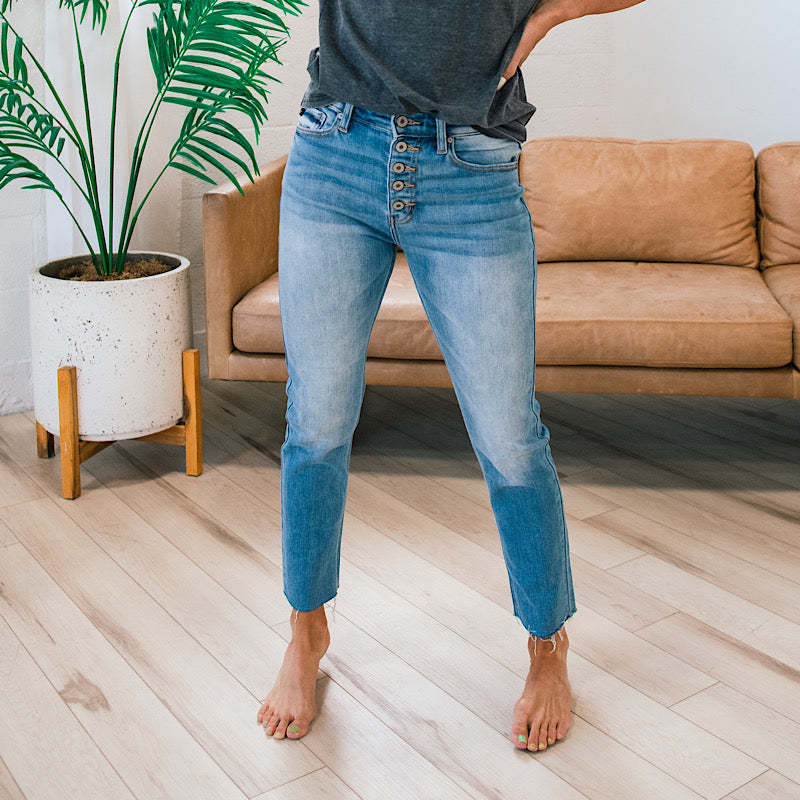 Damen High-Waist Jeans Knöpfbarer Einsatz Französer Saum Norvielle - Norvielle