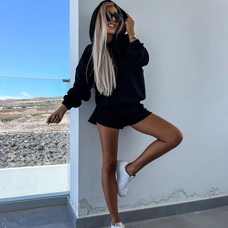 Damen Hoodie und Shorts Minimalistisch Beige