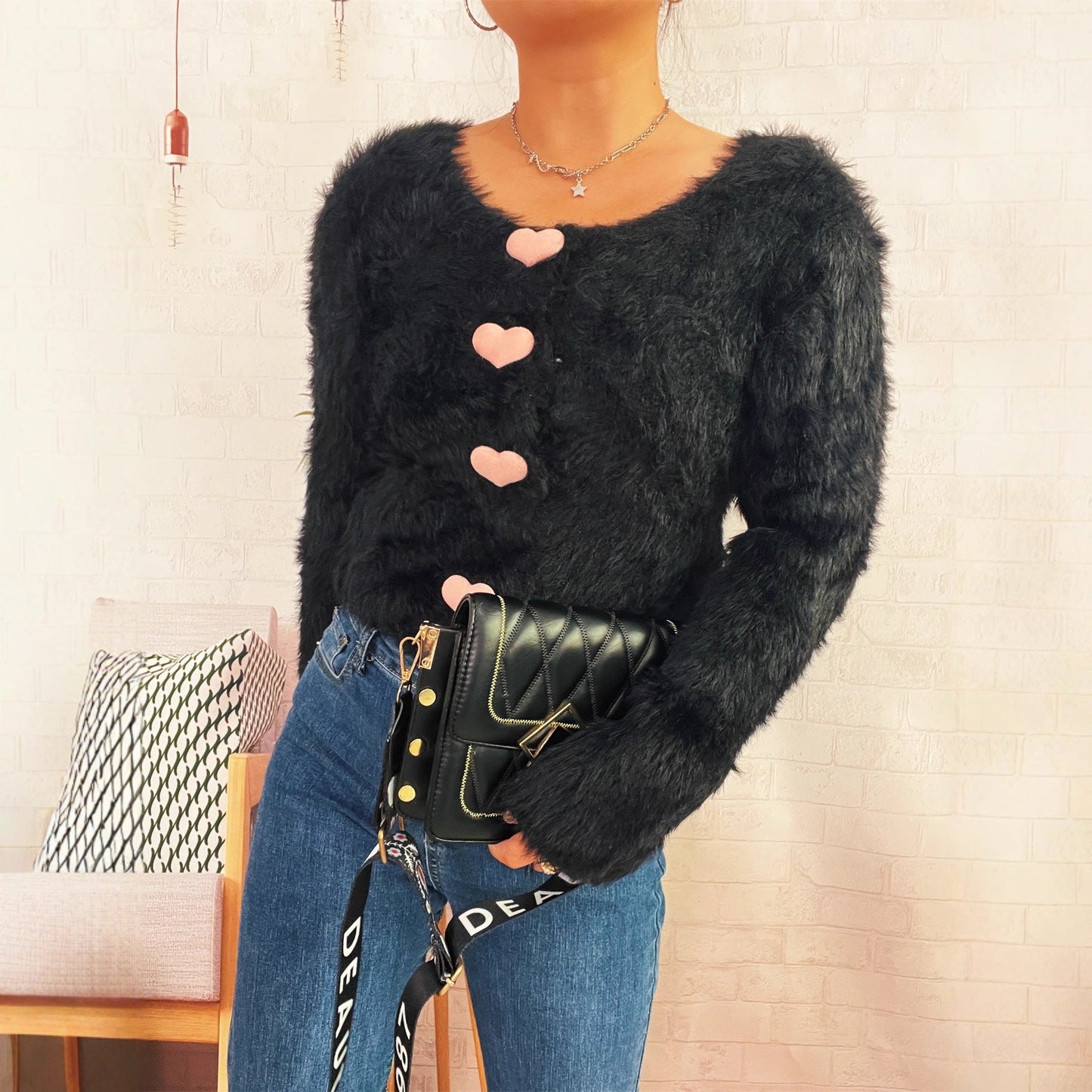 Damen Flauschcardigan Herzknöpfe Norvielle